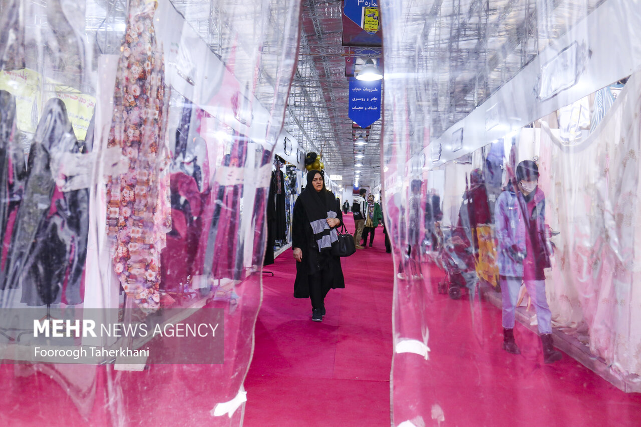 نشست تخصصی صنعت پوشاک، حجاب و مد برگزار می‌شود