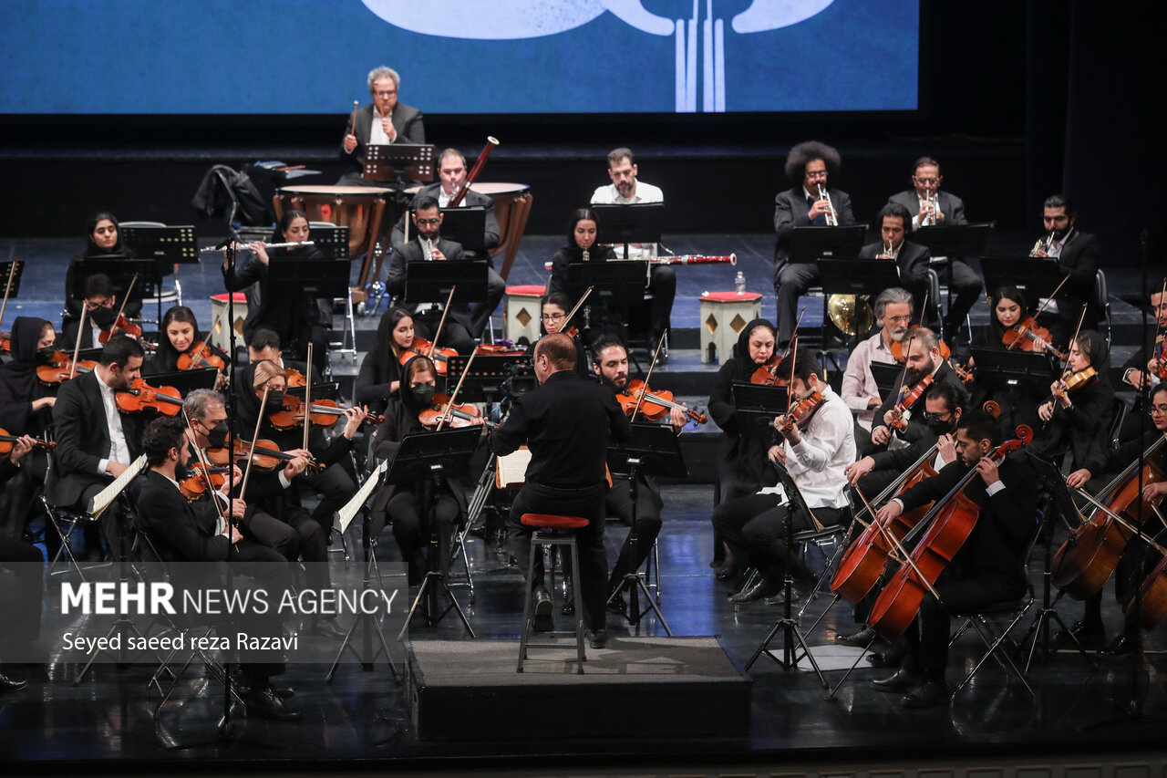 ناگفتههایی از حواشی ارکسترهای دولتی/ موتور تولید روشن میشود؟