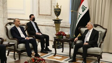 ایرانی وزیر خارجہ کی عراقی صدر سے ملاقات، دوطرفہ تعلقات پر تبادلہ خیال