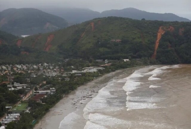Brezilya'da sel ve toprak kaymalarında ölü sayısı 46'ya çıktı