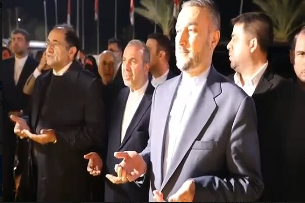 أمير عبداللهيان: يسعدنا استعادة العراق دورها الطبيعي والفاعل في المنطقة أمير عبداللهيان: يسعدنا استعادة العراق دورها الطبيعي والفاعل في المنطقة