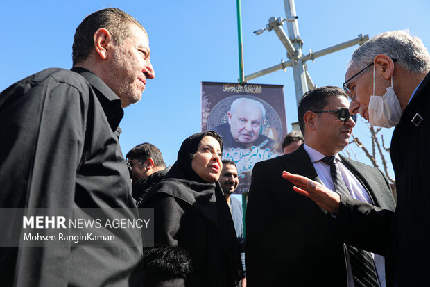 Funeral for former Palestinian envoy in Tehran