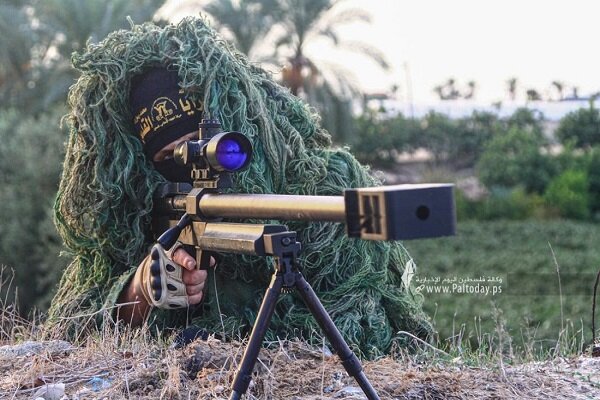 صهیونیستها از هوا، زمین و دریا غزه را میکوبند