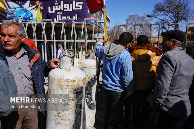 انفجار در مرکز گاز سیلندر مایع  در همدان