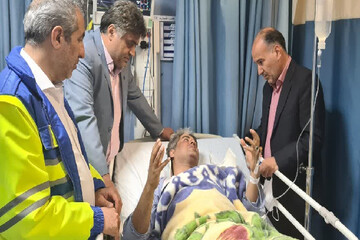 رئیس فدراسیون شمشیربازی برای ادامه درمان به یزد منتقل شد
