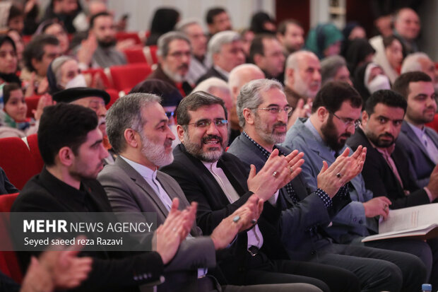  محمدمهدی اسماعیلی وزیر فرهنگ و ارشاد اسلامی در مراسم اختتامیه پانزدهمین جشنواره هنرهای تجسمی فجرحضور دارد