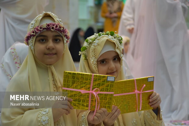 جشن تکلیف دانش آموزان کردستانی