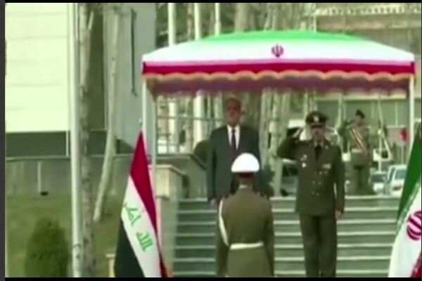 VIDEO: Iraqi defense min. in Tehran for bilateral talks