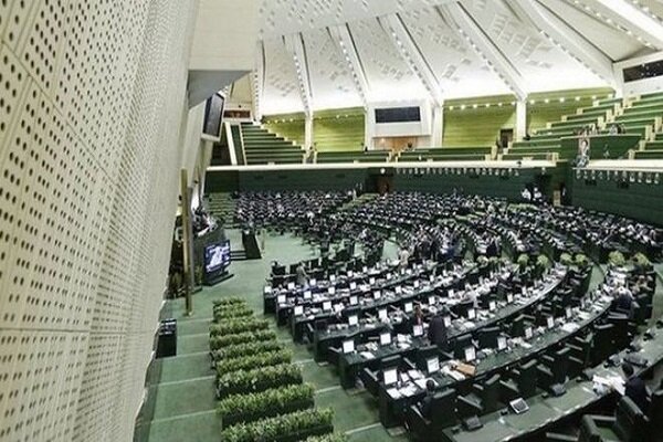 تمام مراحل نقل و انتقال مالکیت خودرو آنلاین شد تمام مراحل نقل و انتقال مالکیت خودرو آنلاین شد