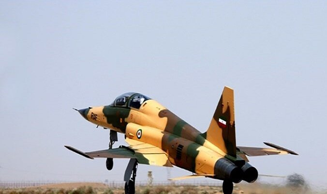 Egyptian military training plane crashes