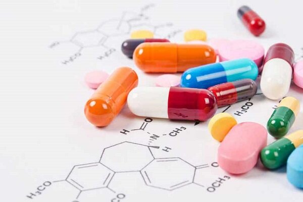 بحران کمبود دارو در راه است/ دولت گوش به زنگ باشد