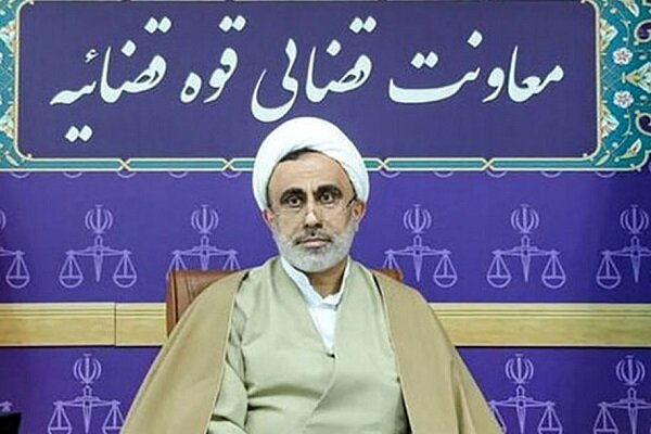 افراد مشمول عفو رهبری مراقب توطئههای جدید دشمنان باشند