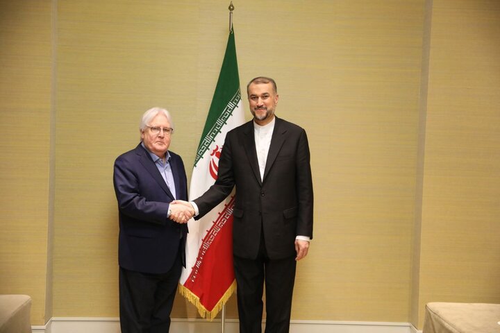 وزير الخارجية الإيراني يبحث مع نائب الامين العام لمنظمة الامم المتحدة الوضع الإنساني في سوريا