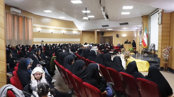 آیین اختتامیه جشنواره مهرواره بانور در همدان برگزار شد