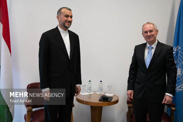 حسین امیرعبداللهیان وزیر امور خارجه ایران و چابا کوروشی رئیس مجمع عمومی سازمان ملل بعد ازظهر امروز دیدار و گفتگو کردند
