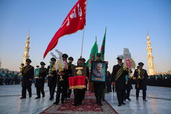 مسجد جمکران کے پرچم کی تبدیلی کی رسم