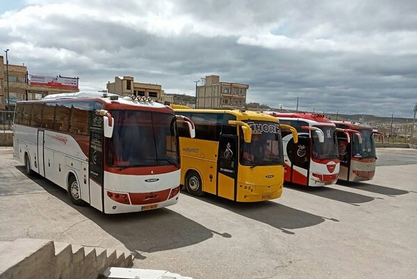 ۱۸ دستگاه اتوبوس از لرستان به مرز مهران اعزام شد