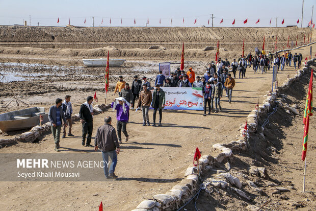 اعزام ۲۳۰ دانشجو دانشگاه آزاد همدان در قالب اردوی راهیان نور