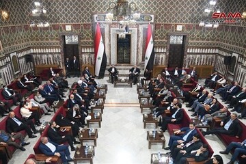 لقاء برلماني سوري إيراني لتعزيز وتطوير العلاقات بالمجالات كافة