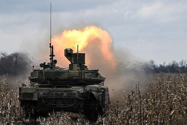لهستان ۱۰ تانک لئوپارد دیگر به اوکراین می فرستد