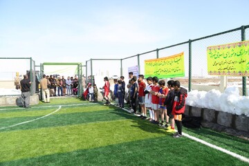 زمین چمن مصنوعی روستای «قلعه روته له» دیواندره افتتاح شد