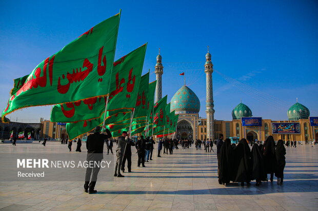 Ritual of sweeping  Holy Mosque of Jamkaran 