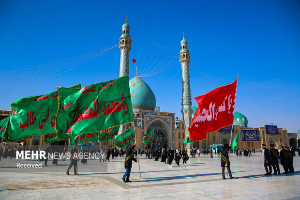 Ritual of sweeping  Holy Mosque of Jamkaran 