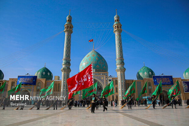 Ritual of sweeping  Holy Mosque of Jamkaran 