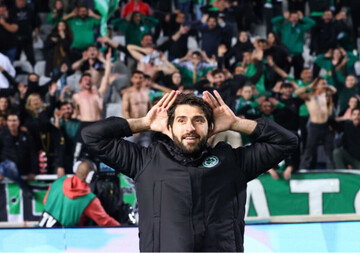 تصمیم عجیب کاپیتان تیم ملی ایران/ انصاریفرد دنبال بازگشت به یونان
