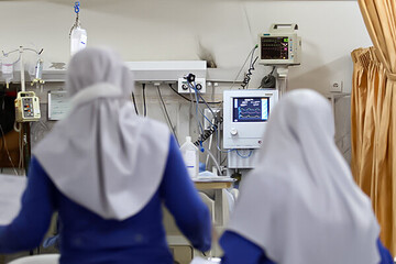 بستری شدن ۴۴ دانش آموز قمی در بیمارستان