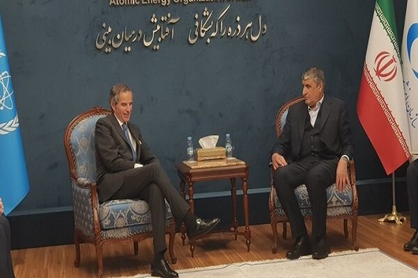 İran Atom Enerjisi Başkanı İslami, UAEA Başkanı ile görüştü  İran Atom Enerjisi Başkanı İslami, UAEA Başkanı ile görüştü