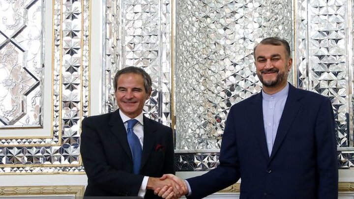 غروسي يلتقي وزير الخارجية الايراني