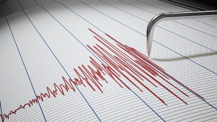 زلزال بقوة 4.7 يضرب مدينة خوي شمال غربي ايران 
