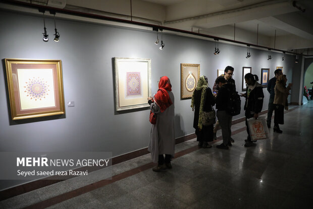 İran'da Ulusal Minyatür Sergisi açıldı