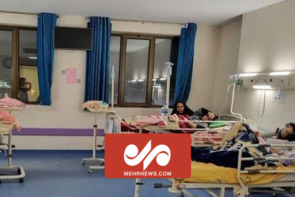 روایت دانش آموزان دبیرستان دخترانه ۱۳ آبان از مسمومیت روایت دانش آموزان دبیرستان دخترانه ۱۳ آبان از مسمومیت