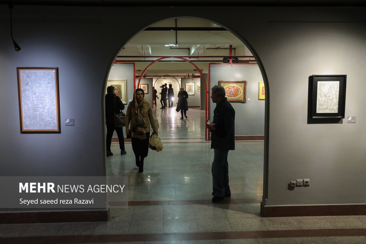 «نگارگری» ایرانی چگونه جهانی میشود؟/ ناگفتههایی از یک دوسالانه