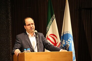 هیچ یک از اعضای دانشگاه تهران غیرقانونی بازنشسته نمی شود