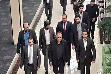 Irak Yüksek Öğretim Bakanı'ndan  Tahran'a ziyaret