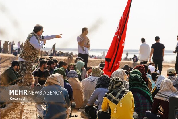 ۴۲ هزار دانشجو در مناطق عملیاتی حضور یافتند