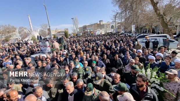 مراسم تشییع پیکر فرمانده سپاه پاسداران انقلاب اسلامی قروه