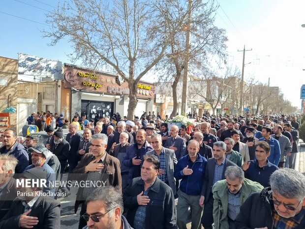 مراسم تشییع پیکر فرمانده سپاه پاسداران انقلاب اسلامی قروه