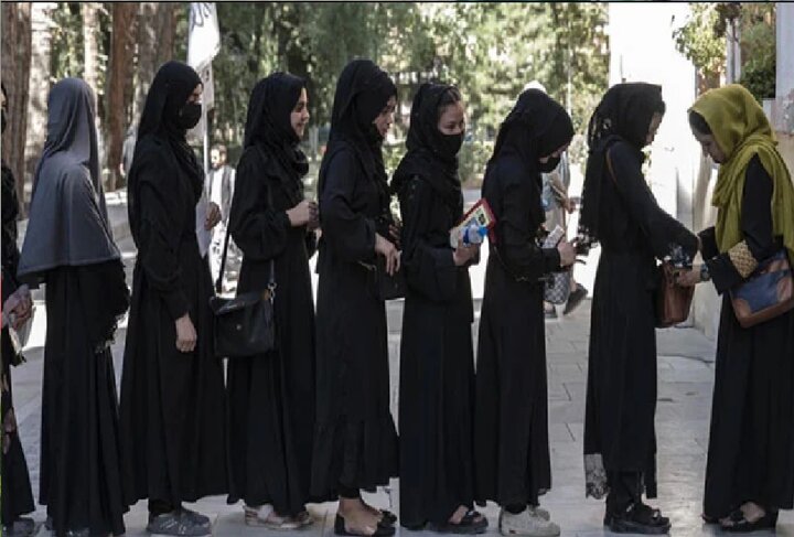 آزاد کشمیر؛ مخلوط تعلیمی اداروں میں طالبات، خواتین اساتذہ کو حجاب پہننے کا حکم