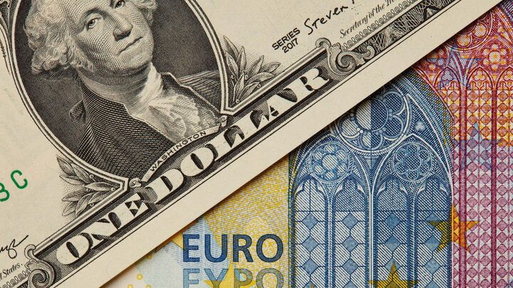 آخرین قیمت دلار و یورو ۱۱ اردیبهشت ۱۴۰۱