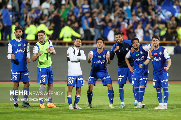 رفیق «مورینیو» سرمربی پرسپولیس و «هموطن خودش» را قال گذاشت!