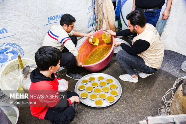 آغاز خدمت رسانی موکب ها در بلوار پیامبر اعظم قم