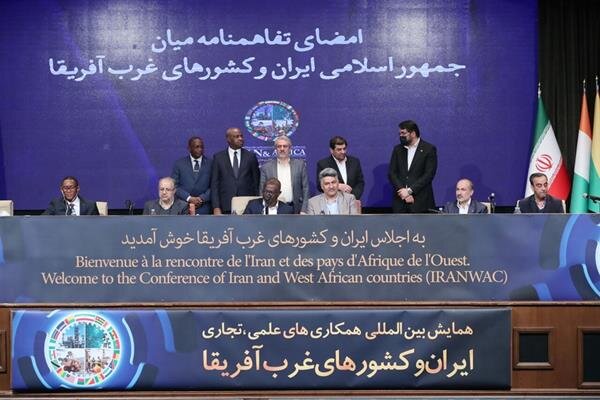 Road minister calls for expansion of Iran-Africa transactions