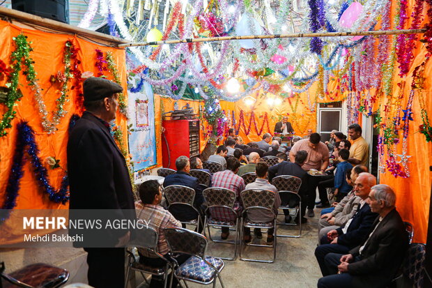 جشن نیمه شعبان در خانه ای با قدمت 70 سال