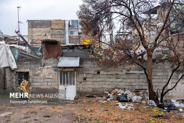  از مشکلات مردم اسلام آباد خانه هایی با بافت قدیمی و فرسوده است 