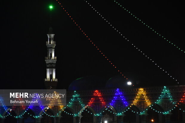 مسجد جمکران در شب نیمه شعبان