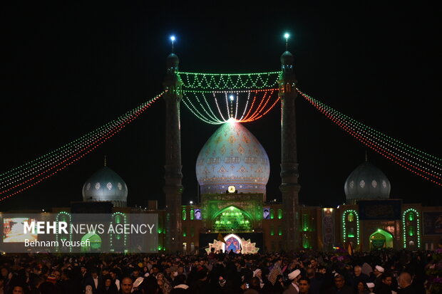 تصاویر هوایی از حال و هوای بلوار پیامبر اعظم و مسجد جمکران 
